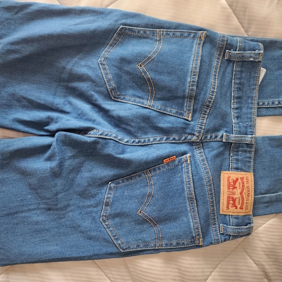 Levi's 721 Vintage High Rise Skinny, US 26, Medium Wash - Picture 6 of 10
